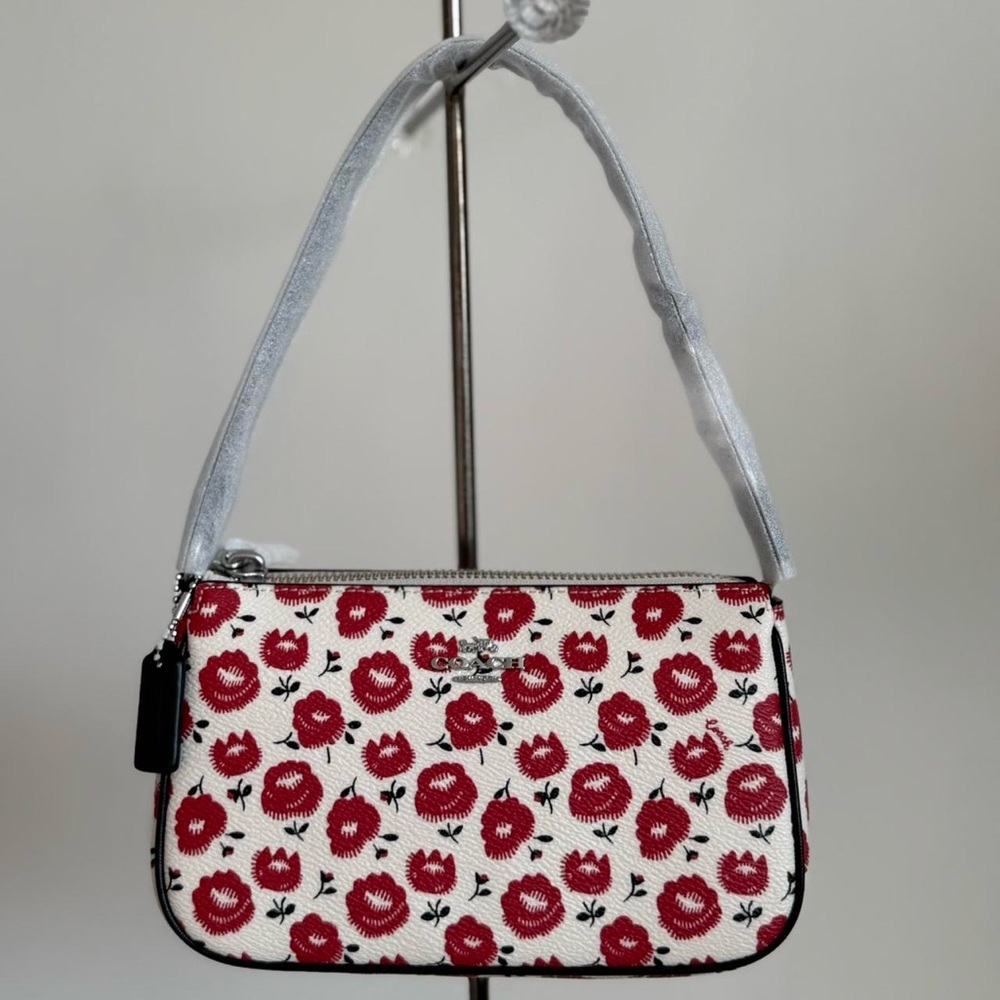 Coach floral nolita 19